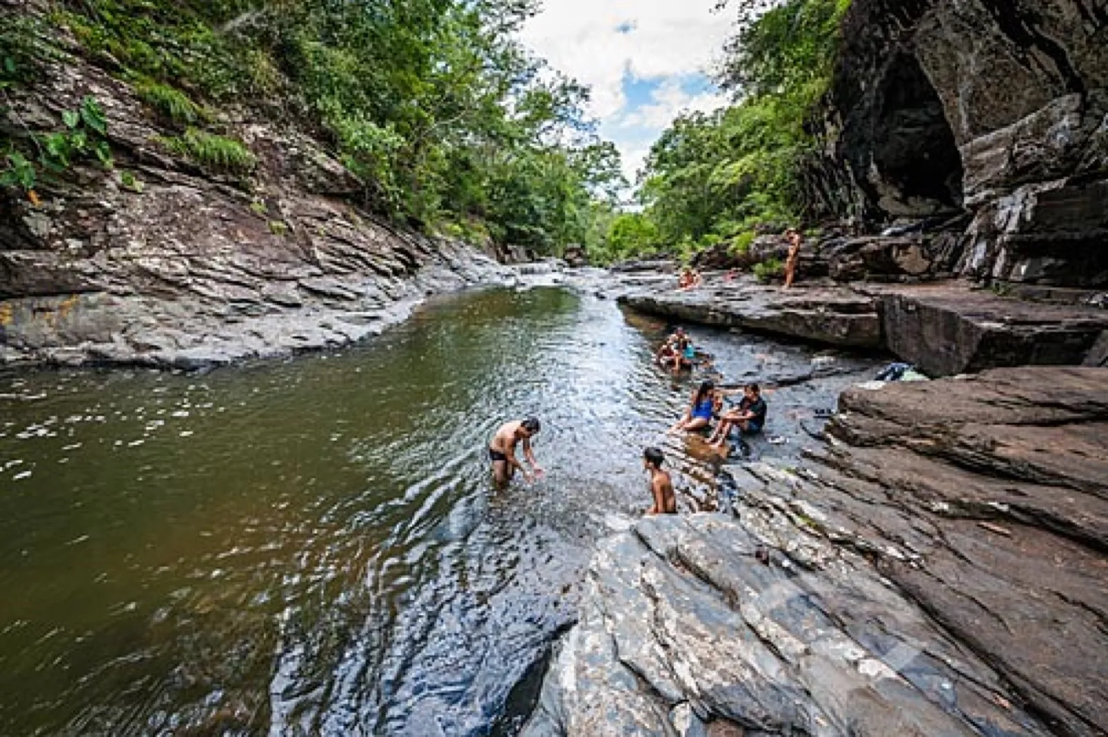 Morada do Sol, piscinas e acesso ao rio na Chapada dos Veadeiros