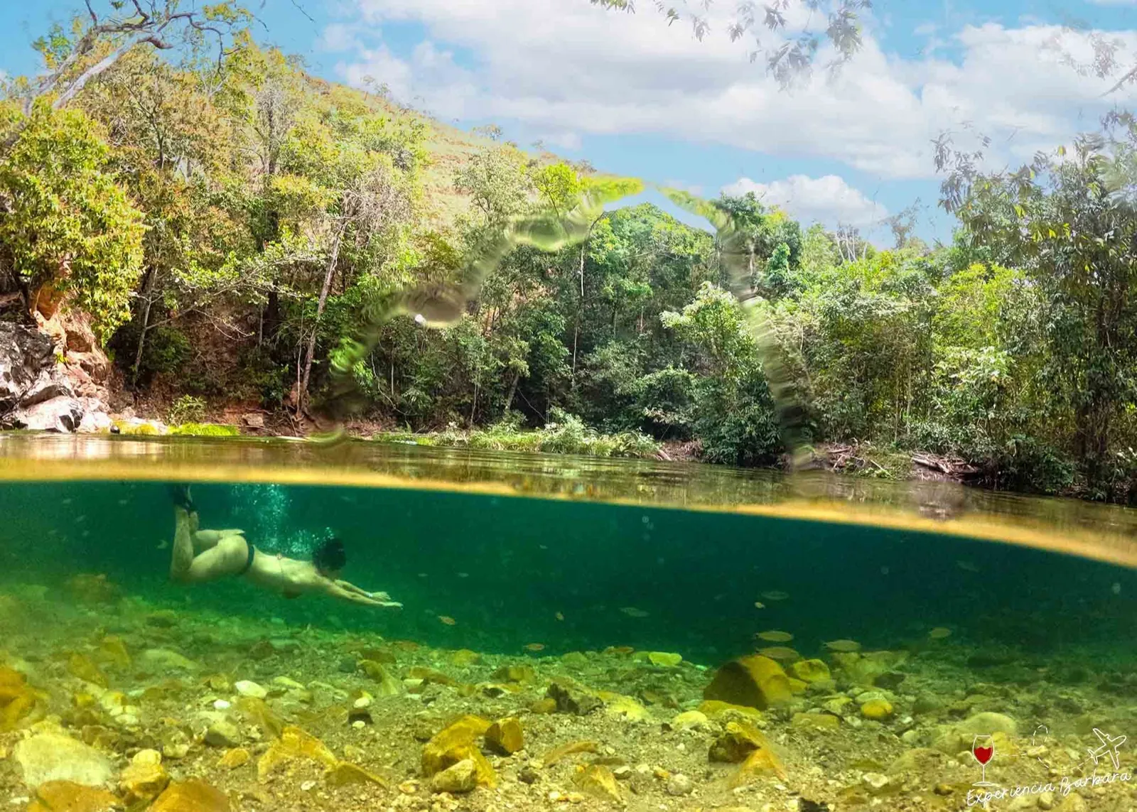 Cachoeira do Segredo, 130 metros de queda na Chapada dos Veadeiros